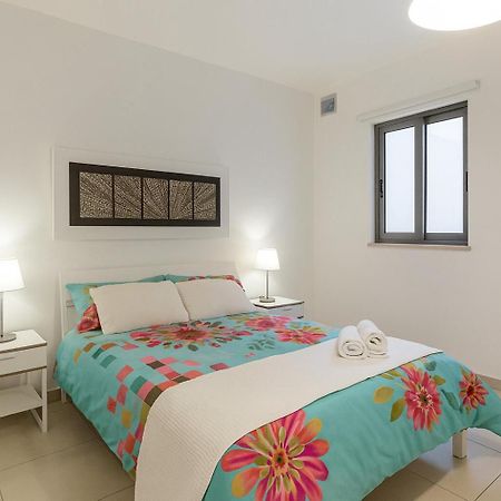 Ivy Mansions St Julians Central Swieqi Saint Julian's Bagian luar foto
